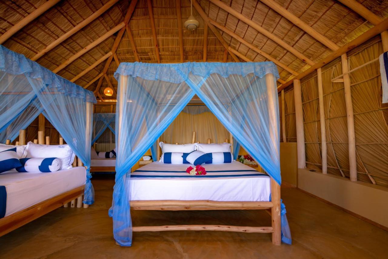 Blue Waters Hotel Arugam Bay Bagian luar foto